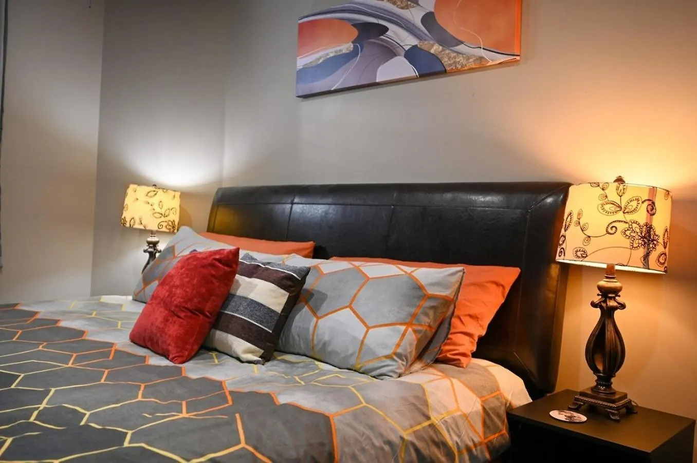 12 Spacious Home W Ac, Crib, Garage, By Airport Calgary Holiday home